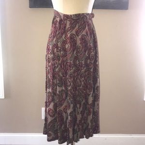 EUC, Forever 21 paisley maxi skirt, S